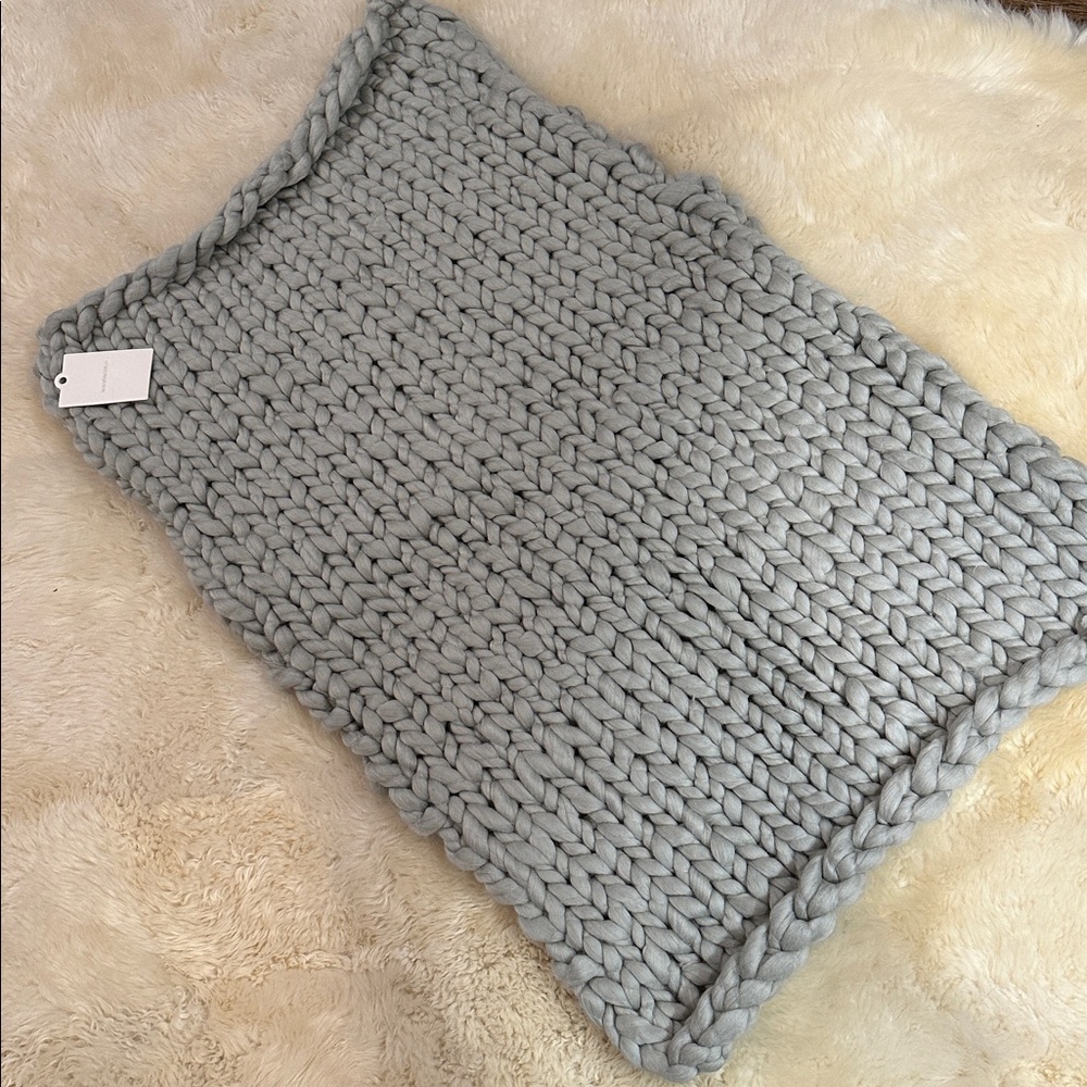 RH Baby & Child CHUNKY HAND-KNIT STROLLER BLANKET